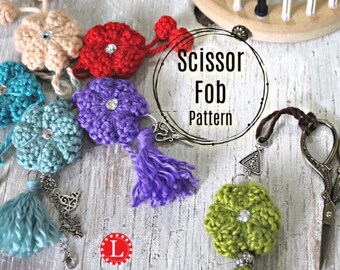 Loom Knit PATTERN (with Video Tutorial)  Scissor Fob / Key Chain / Pin Cushion use 24 Peg Round Loom - Loomahat