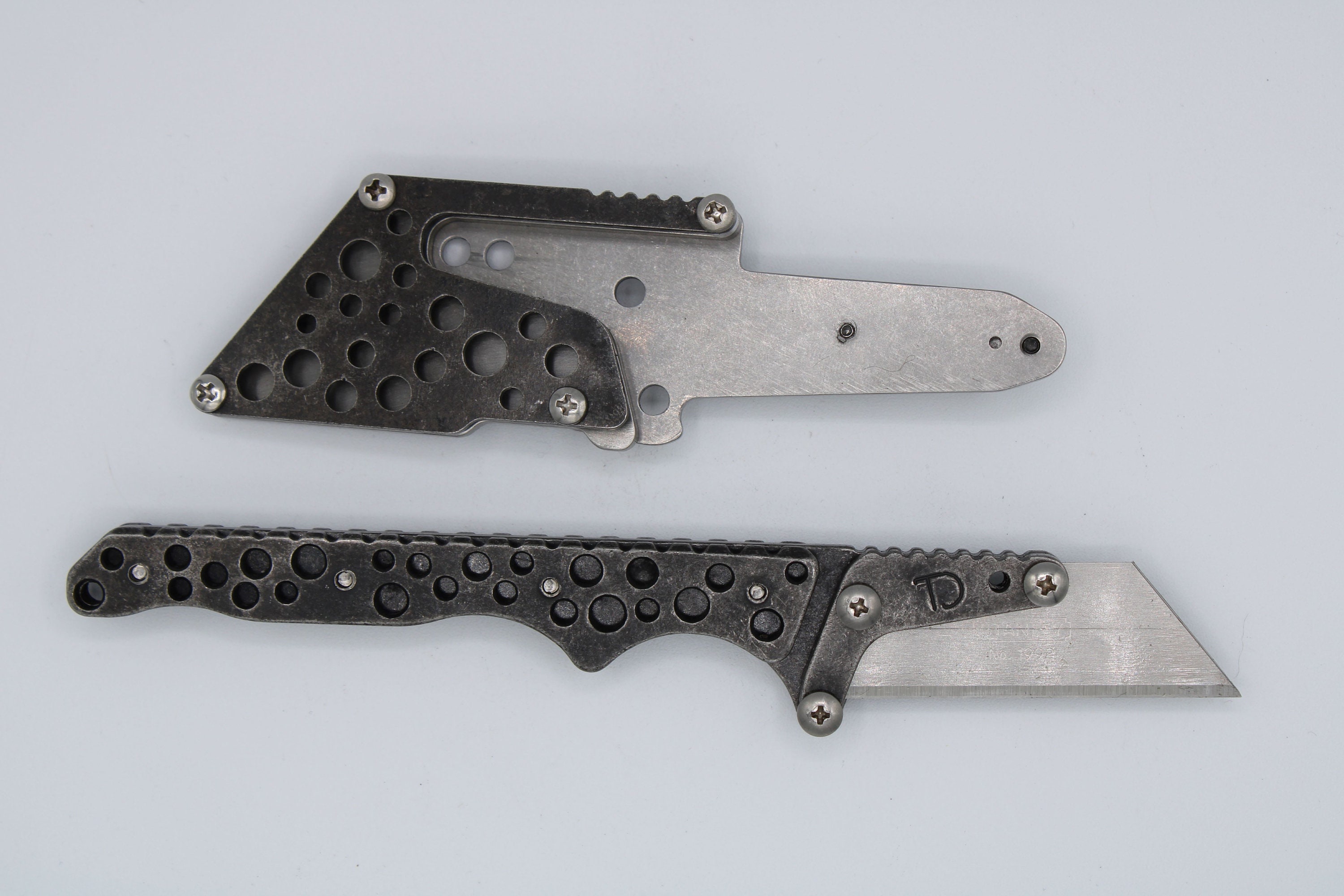 TiRant RAZOR V3 Utility Knife (Stonewashed 6AL-4V Titanium