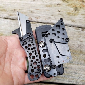 Allzweckmesser Black Oxide Rasiermesser mit fester Klinge Einzigartiger benutzerdefinierter Edelstahlgriff mit taktischer Gürtelscheide EDC Geschenk