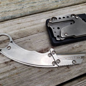 Allzweckmesser Karambit reparierte Klinge Rasierer Einzigartiger kundenspezifischer Edelstahlgriff mit taktischem Gürtelscheide EDC Geschenk