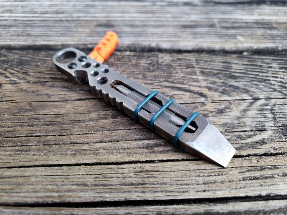 Pry Bar Bottle Opener Multitool Stainless Steel EDC Pocket Clip Tool