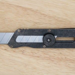 TD Tools 18 mm klikmes - getrommeld zwart oxide