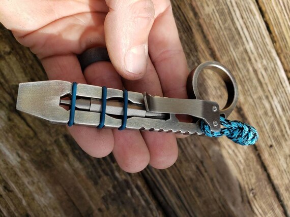 Made In Usa EDC Keychain Pry Bar - Stainless Steel Mini Multitool For Everyday Carry 701576