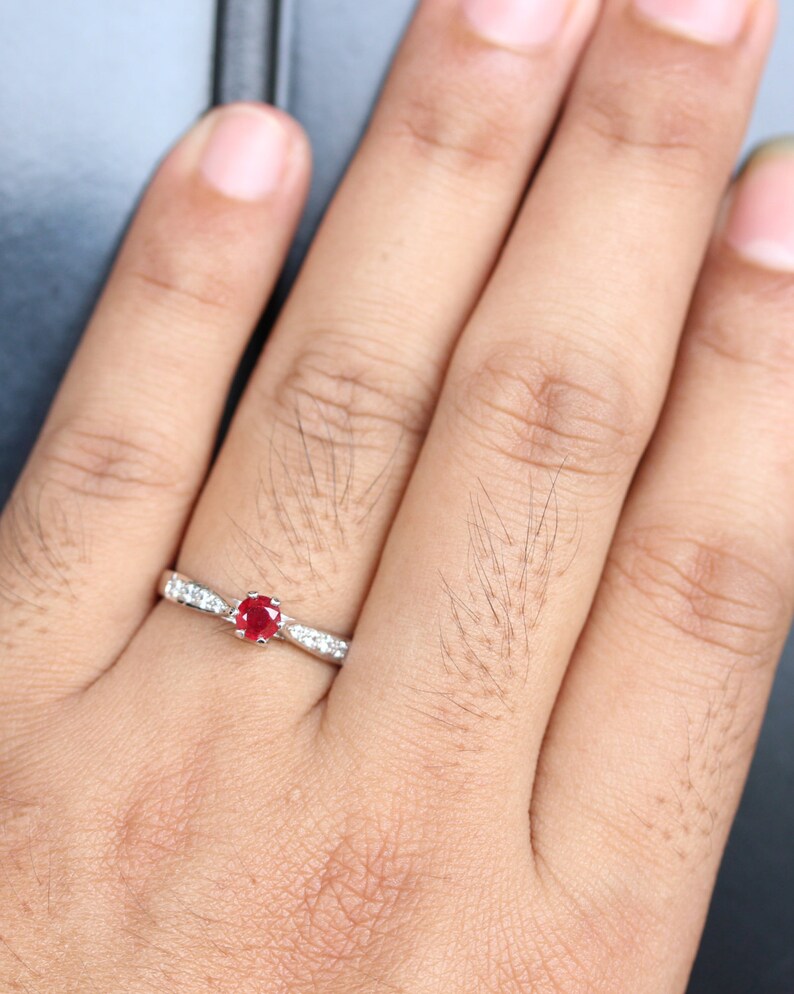 Awesome Natural Gemstone Top Blood Red Ruby 925 Sterling Silver White Gold Coated Ring