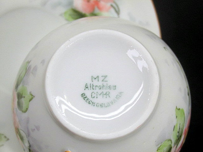 Mz Altrohlau Tea Teacup Cup /& Saucer c1930/'s Pink Floral Golden Pearl