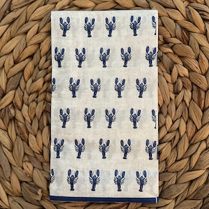 Set of 2 blue lobsters dinner napkins for decoupage, beach napkins, ocean napkins, craft supplies, oyster shell, coastal napkins