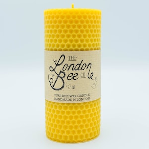 Honeycomb Solid Beeswax Pillar Candle 12.38 cm x 5.75 cm zdjęcie 1