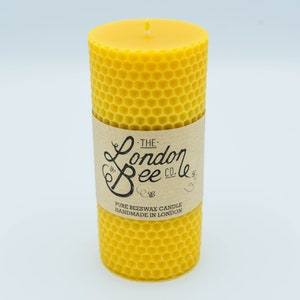 Honeycomb Solid Beeswax Pillar Candle 12.38 cm x 5.75 cm image 3