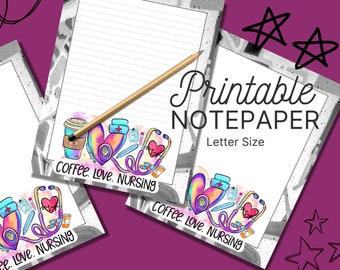 Puede incluir: Papel para bloc de notas imprimible con una ilustración colorida de un estetoscopio, un corazón, una taza de café y píldoras. El texto "Coffee. Love. Nursing" está en la parte inferior de la página.