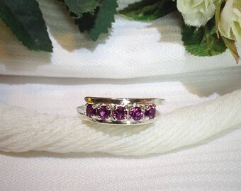 Beautiful Five Stone Suriam Garnet Ring ~ 925 Sterling Silver ~ Size 7