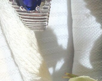 Sparkling Blue Sapphire Solitaire Ring  ~ 925 Sterling Silver ~ Size 6.75