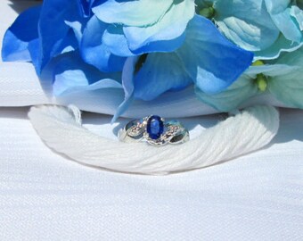 Anillo de Iolite solitario espumoso de 925 libras esterlinas , tamaño 5,75