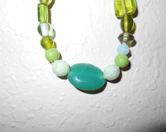 Grünes Armband mit Glas Perlen #8