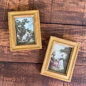 Pair of Vintage Italian Florentine Rococo Prints in Gilt Frames – Made in Italy Wall Decor