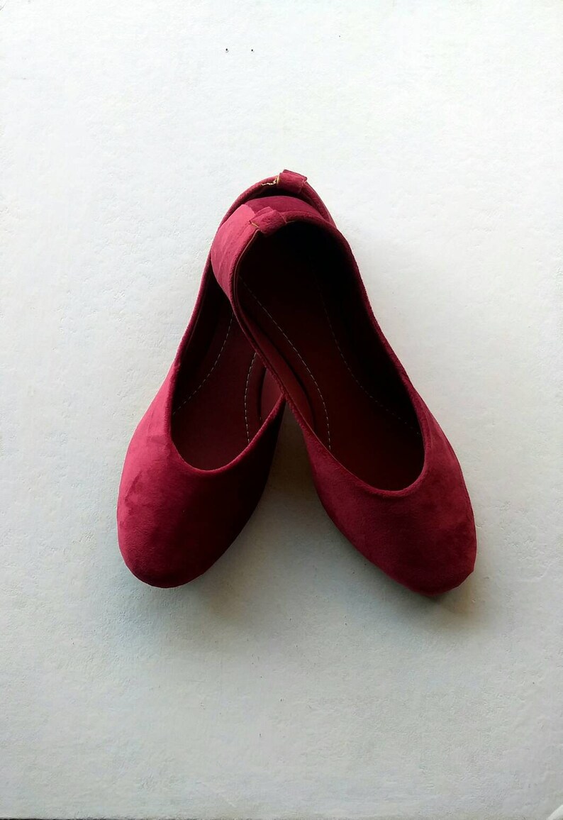 wine red flats