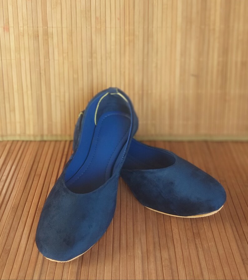navy blue flats size 7