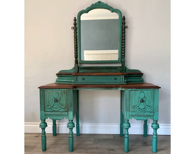 Restored Antique Makeup Vanity With Mirror Etsy