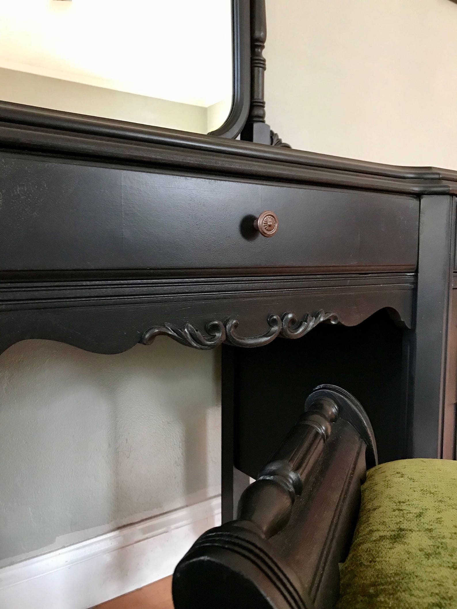 SAMPLE PIECE ONLY Black Antique Makeup Vanity With Mirror Etsy