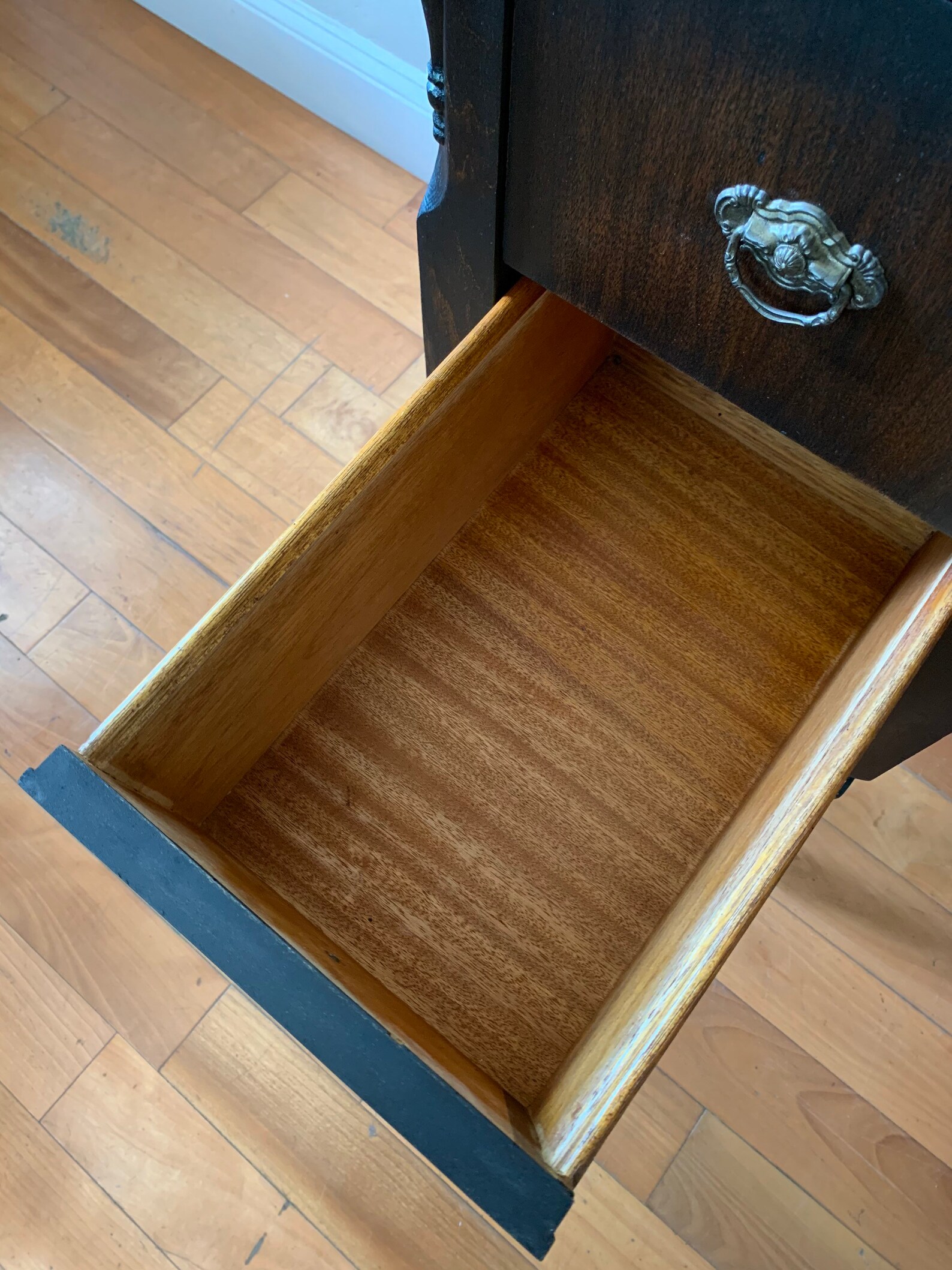 SAMPLE PIECE ONLY Black Antique Makeup Vanity With Mirror Etsy