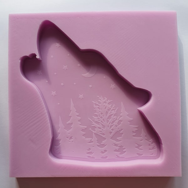 Large howling wolf woods forest Silicone Mould food safe for cake toppers, resin, fondant, chocolate etc