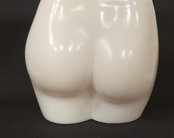 4 inch Womans Bum Silicone Mould food safe for cake toppers, resin, fondant, chocolate etc