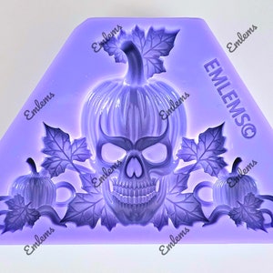 Emlems New Halloween Skull Pumpkin Patch Silicone Mould for resin, chocolate, cake toppers, clay, concrete, plaster and so much more