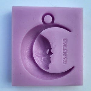Emlems Skull Moon pendant size Silicone Mould with for resin, chocolate, soap, clay and much more