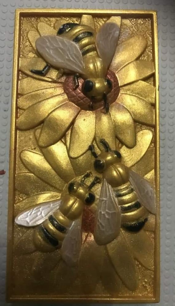 Bee Silicone Mold for Baking, Resin, Candy, Clay, Embed, Soap, Jewelry, A123