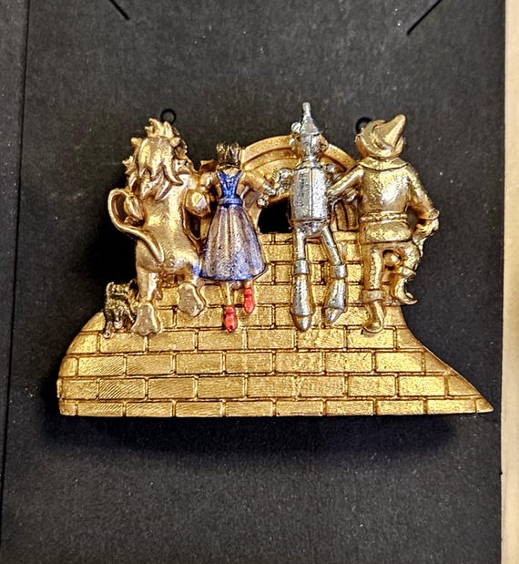 Emlems Yellow Brick Road Wizard of Oz Silicone Mould for Jewellery