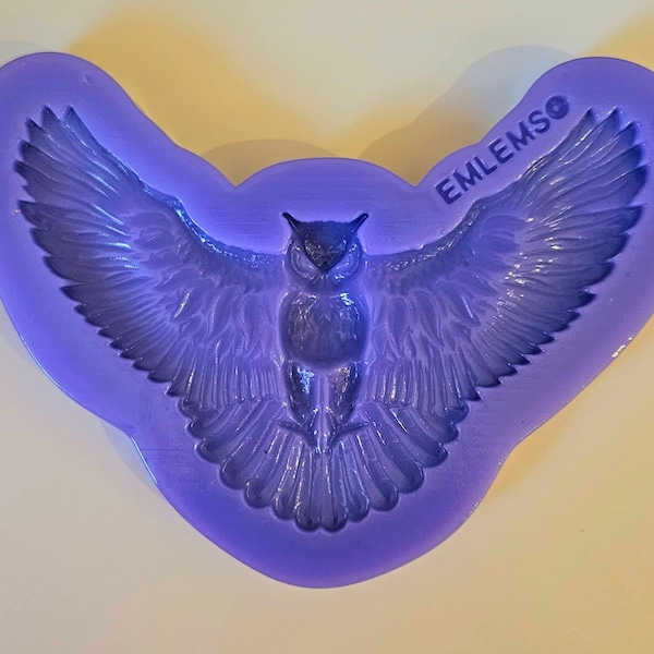Emlems Owl Silicone Mould for resin, fondant, chocolate, clay and so much more