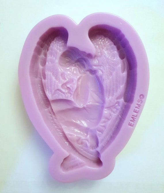 Emlems Child in Angel Wings memorial Silicone Mould mothers day, memorial. Resin, cake toppers, fondant etc