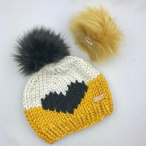THE RUTHE BEANE // Faux Fur Pom Pom // Chunky Crochet Hat // Warm Crochet Accessores - View #9