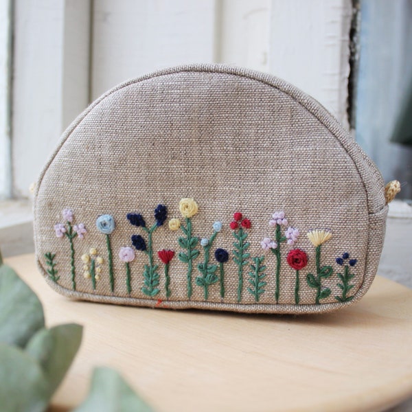 Embroidered cosmetic bag Small linen personalized makeup bag Floral zipper pouch Flowers purse Bridesmaids purse Personalized holiday gift