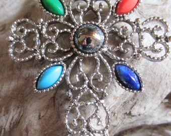 Avon Abbey Cross Pendant Bold and Large