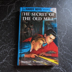 The Secret of the Old Mill The Hardy Boys Hardback Book Franklin W. Dixon