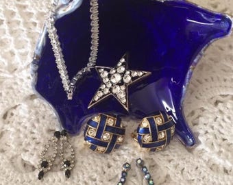 Retro Rhinestone Jewelry Bundle Star Brooch, Bracelet, and Three Pierced Earrings