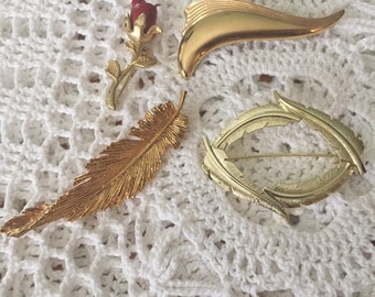 Gold Tone Brooch Pin Bundle Lot Fashion Jewelry