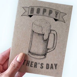 Carte de fête des pères pour la fête des pères - Hoppy fête des pères !  -Papa amateur de bière artisanale -Carte de voeux A2 -Carte Kraft