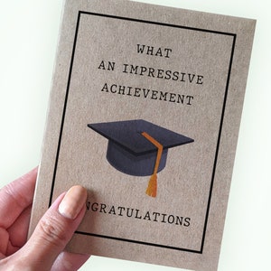 Carte de remise des diplômes impressionnante pour son filleul, quelle carte de félicitations pour ses réalisations impressionnantes pour sa petite-fille