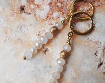 MINIMALISTIC earrings, pearl bar earrings, mini pearl hoop earrings, minimalist earrings, white earrings, pearl earrings, clip-on earrings