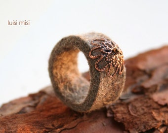 FILZRING  kupferblüte, graufilz ring mit kupfer blüte, filzschmuck, grauer ring mit kupfer ,filz ring minimalistisch, vintage schmuck, boho