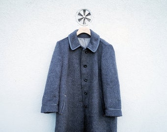 Vintage Alpaca Wool Coat in Grey | 1970s Womens Winter Overcoat