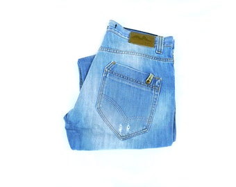 Y2K Ripped Frayed Jeans – Light Blue Bleached Denim, Straight Fit, (W33 L33)
