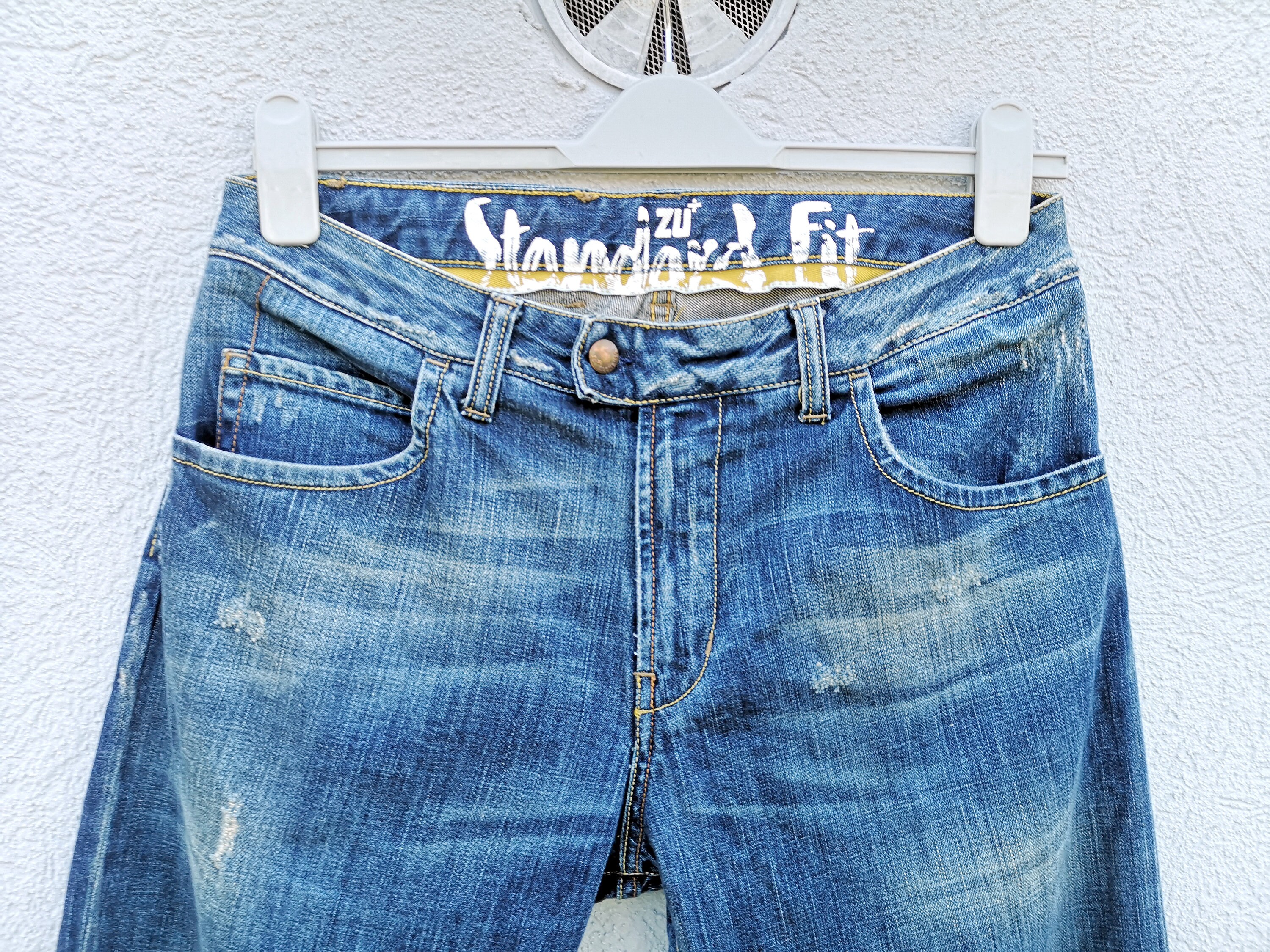 Y2k Standard Fit Straight Leg Mens Jeans ZU+ Elements Size Y2k Standard Fit Straight Leg Mens Jeans ZU+ Elements Size