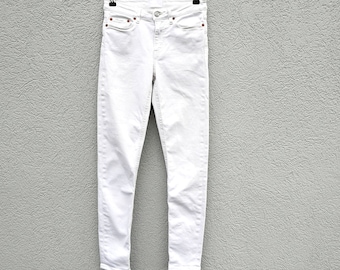 Vita skinny jeans – Acne Studios Skin 5 låg midja stretchjeans