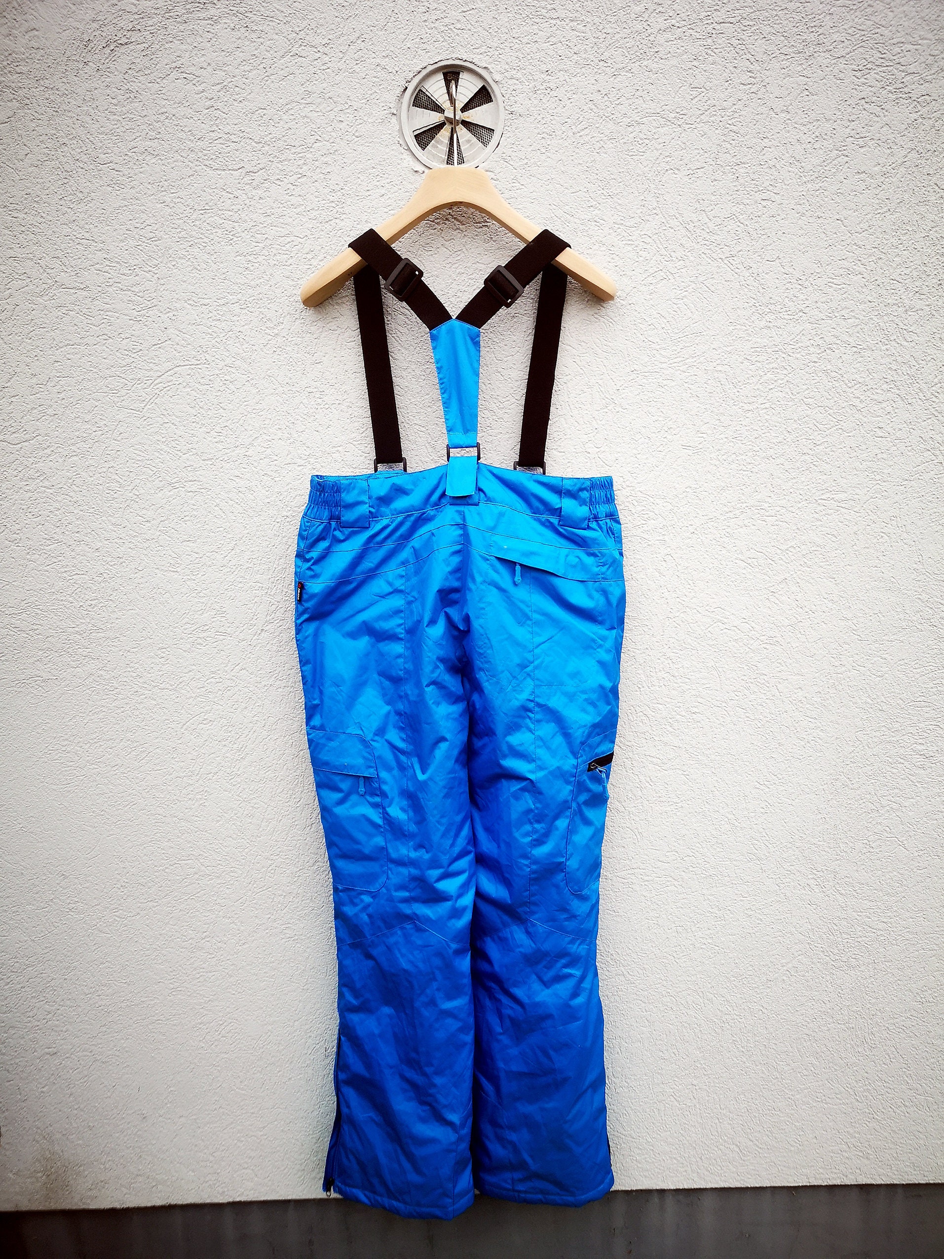 美品　ETIREL スキーウェア　Oサイズ 楽天市場】686/シックスエイトシックス レディース スノー