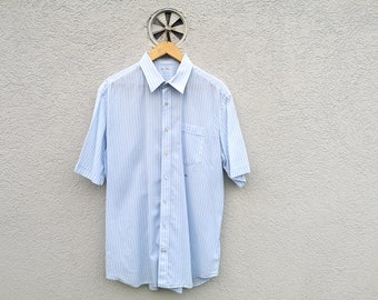 Camicia Gino Venturini anni '90 su misura in cotone a righe blu, realizzata a mano in Austria, taglia XL.