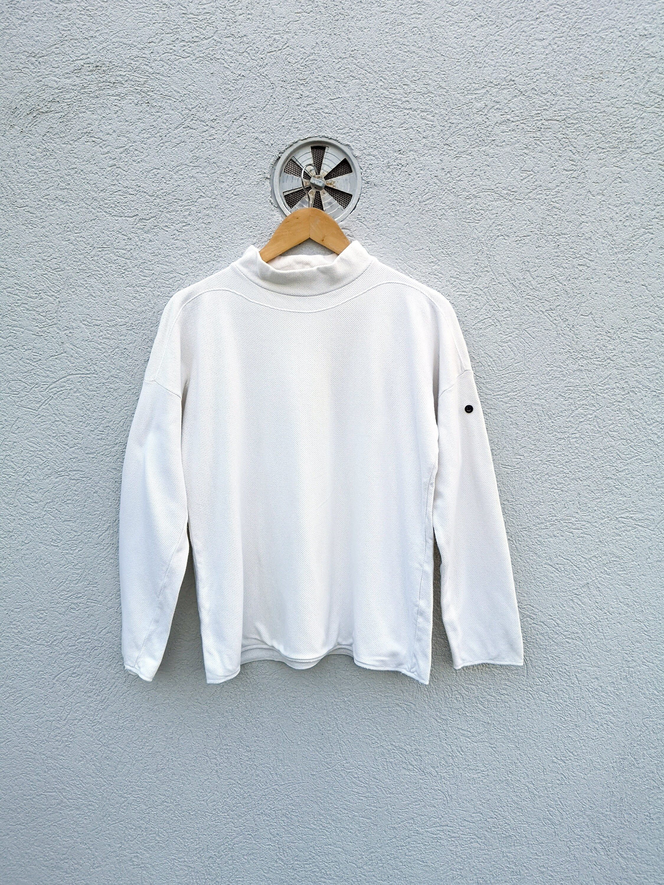 Rare Vintage C.P. Company Cotton Sweatshirt | Cream White Rare Vintage C.P. Company Cotton Sweatshirt | Cream White