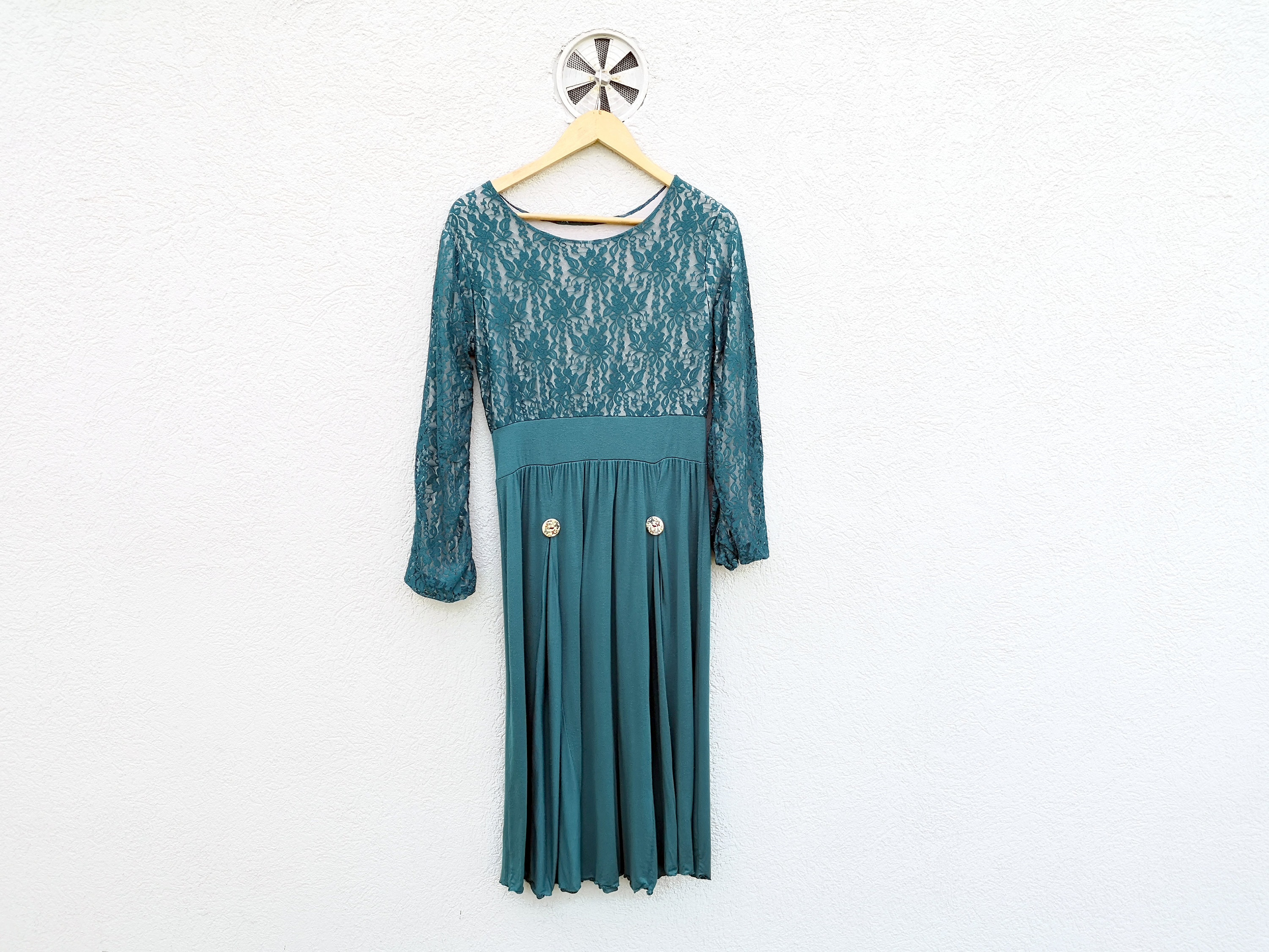 Vintage 90s Green Lace Gothic Dress for Women : Jersey Stretch Vintage 90s Green Lace Gothic Dress for Women : Jersey Stretch