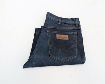 Klassische Vintage Wrangler Dunkelblaue Texas Stretch Jeans im Western Cowboy Stil